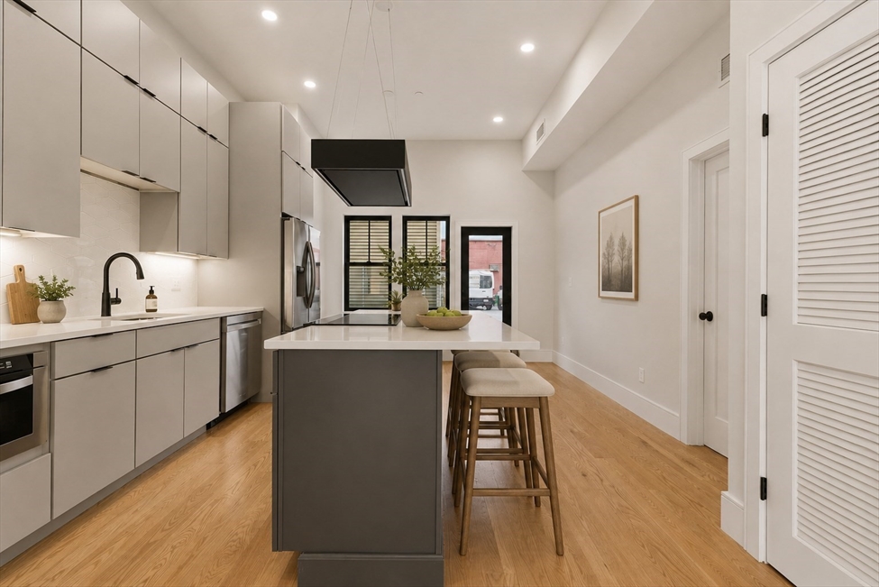421 High St, Medford, MA Image 3