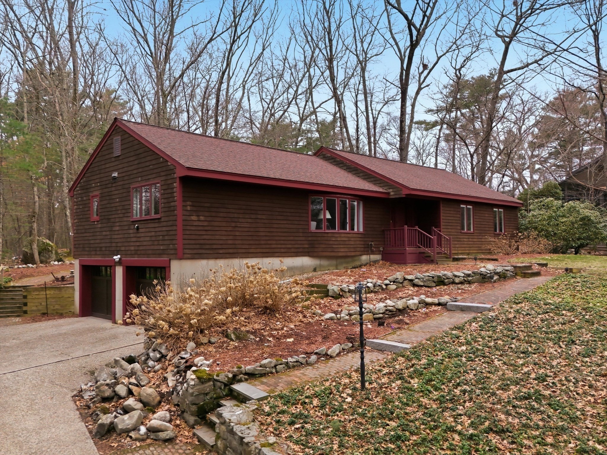 1015 Johnson, North Andover, MA 01845