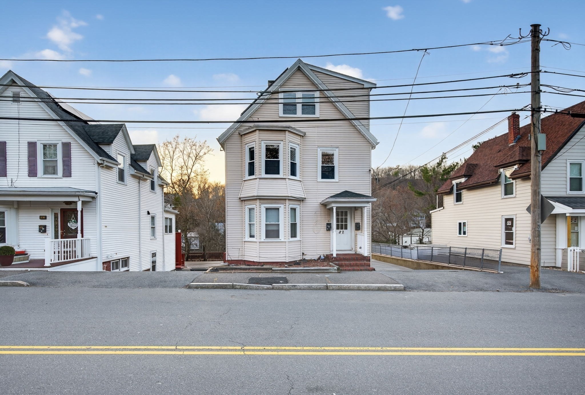 82 Linwood St, Lynn, MA 01905 - Image 2
