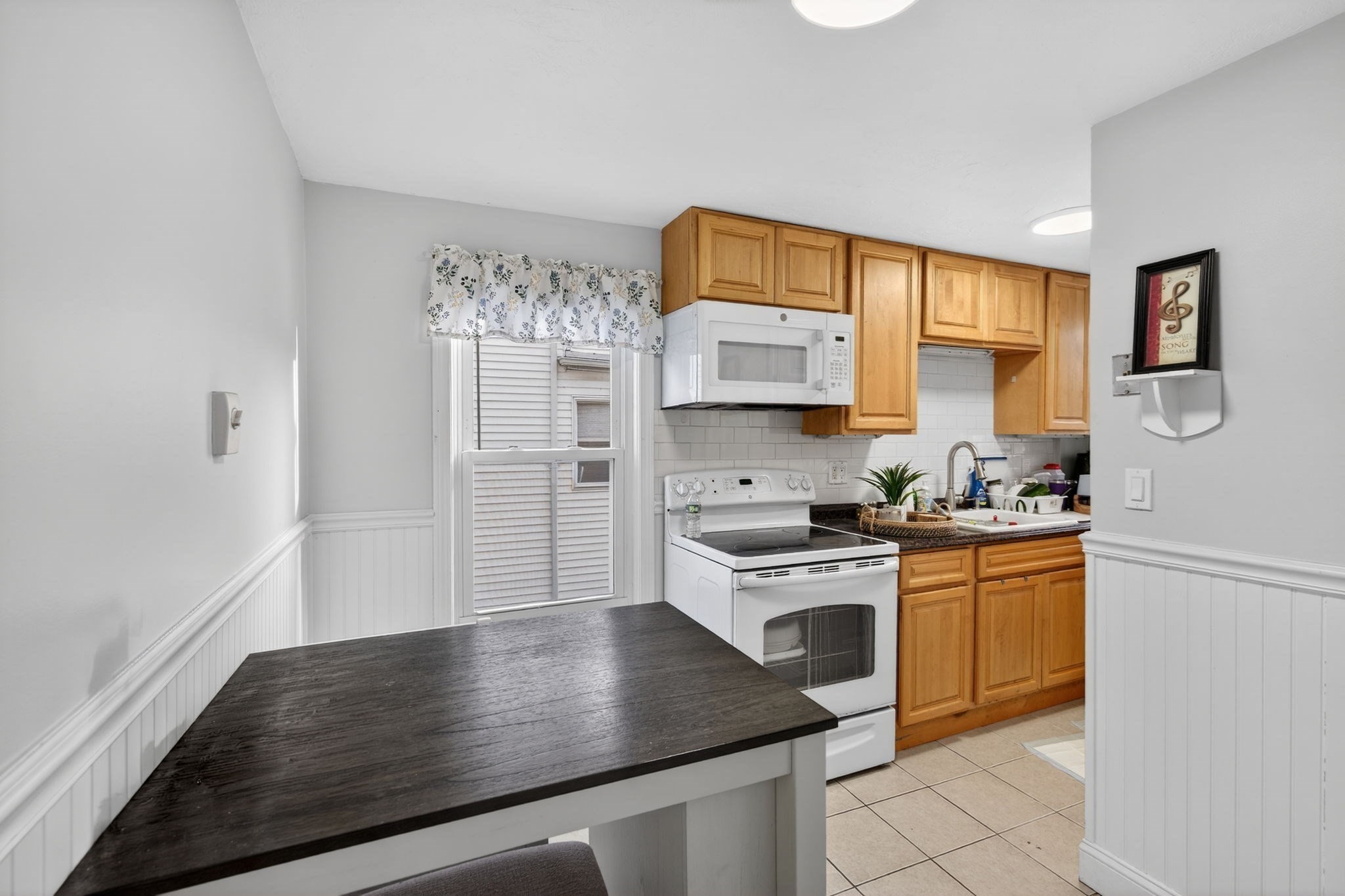 82 Linwood St, Lynn, MA 01905 - Image 20