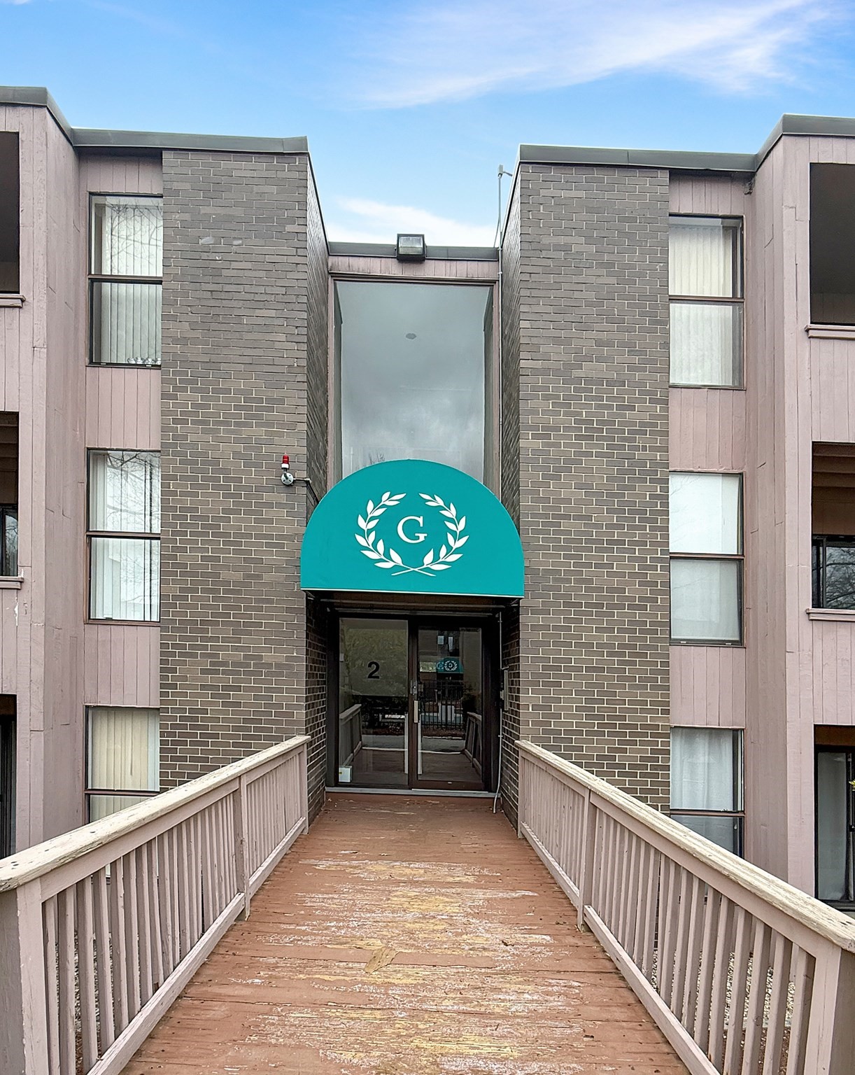 2 Shrewsbury Green Dr Unit F, Shrewsbury, MA 01545