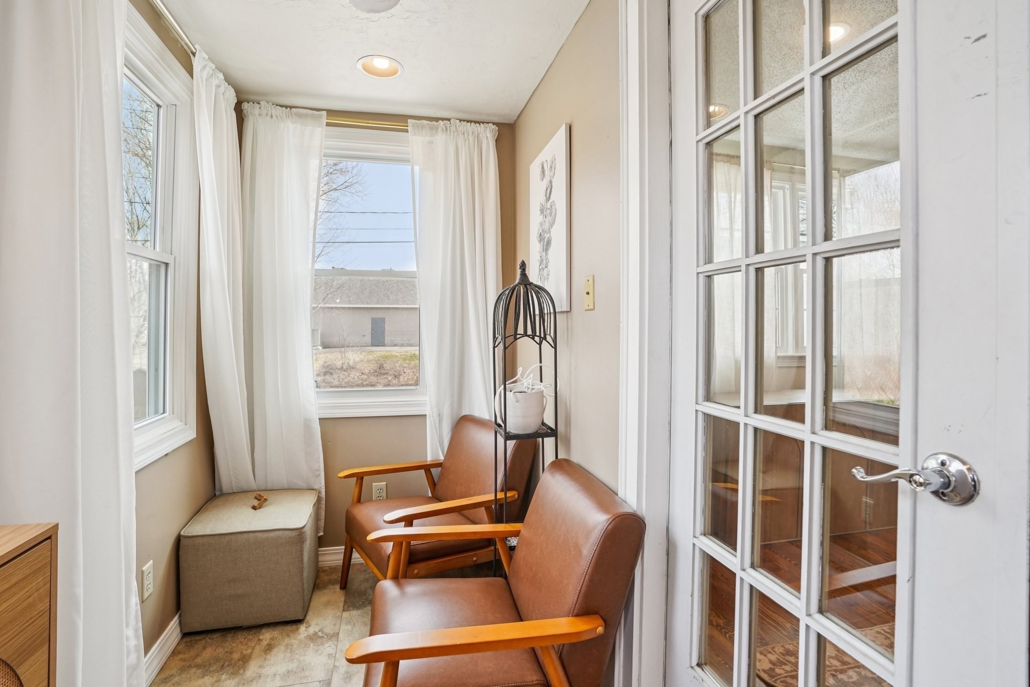 16 Middlesex St Unit 5, Chelmsford, MA 01863