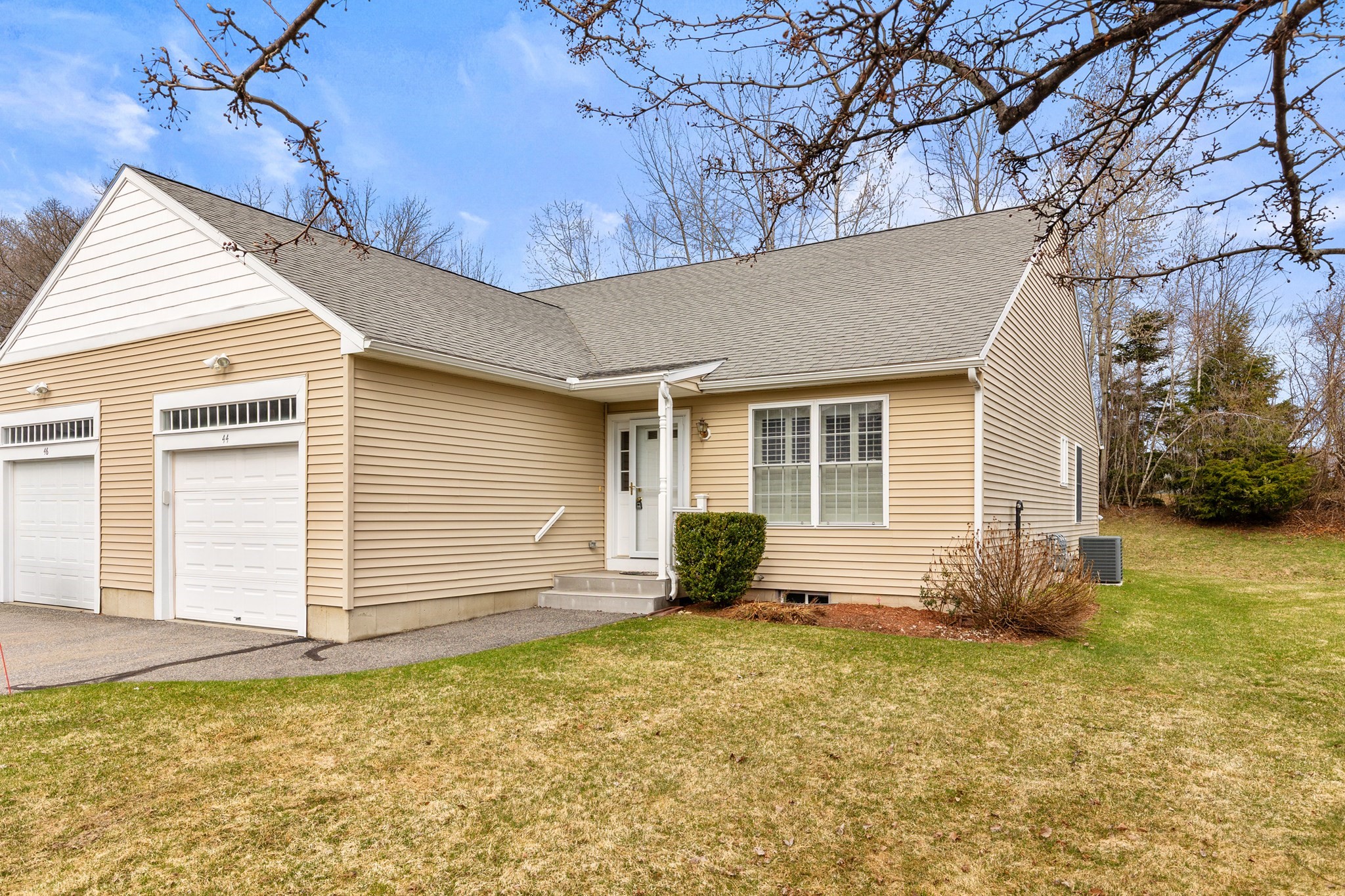 44 Angell Brook Dr Unit 44, West Boylston, MA 01583