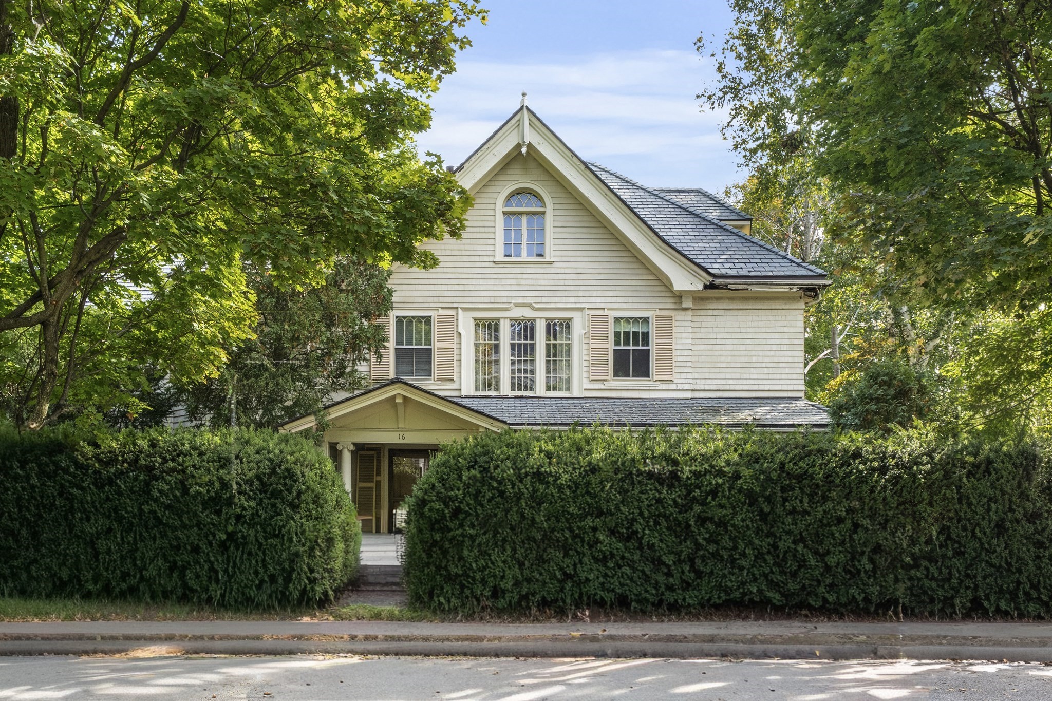 16 Kennard Rd, Brookline, MA 02445