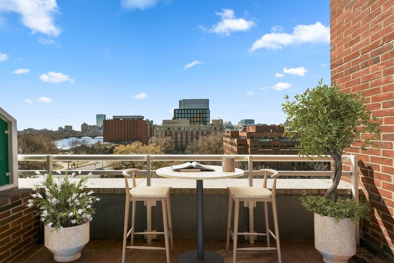 6 Canal Park Unit 705, Cambridge, MA 02141