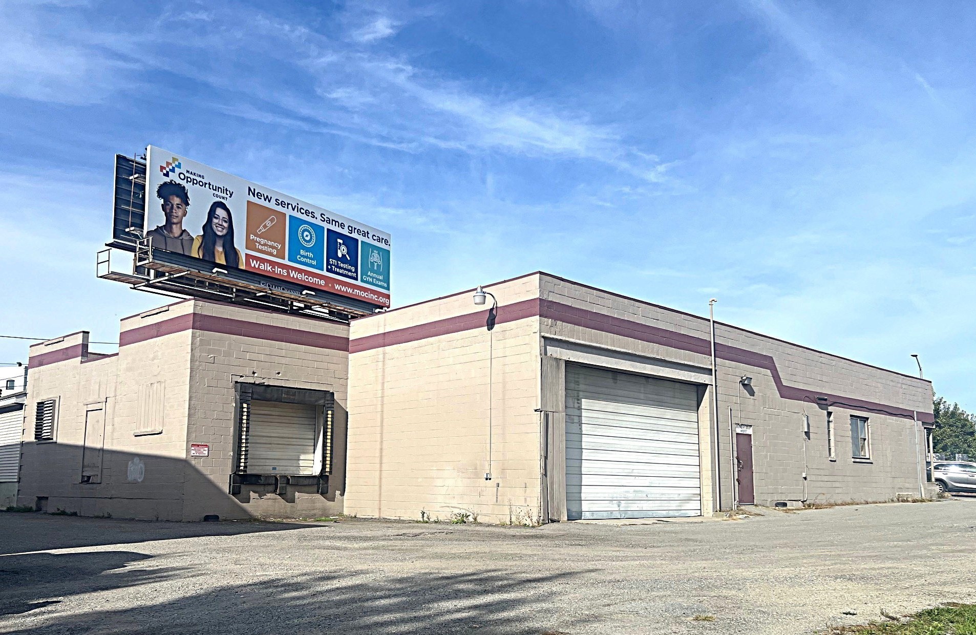 85 Water St, Fitchburg, MA 01420