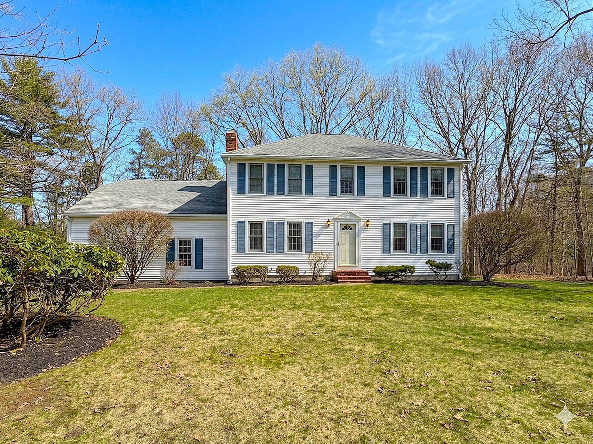 65 Jordan Rd, Franklin, MA 02038