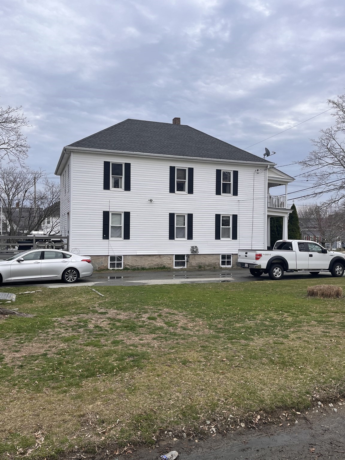 332 Albert St, Fall River, MA 02721