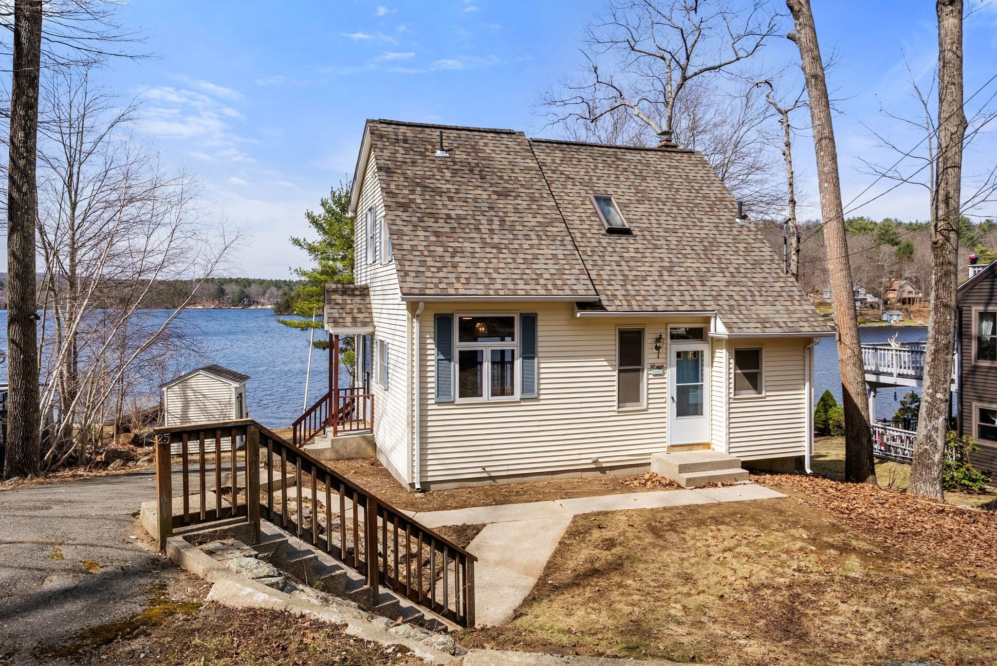 25 Island Rd, Holland, MA 01521