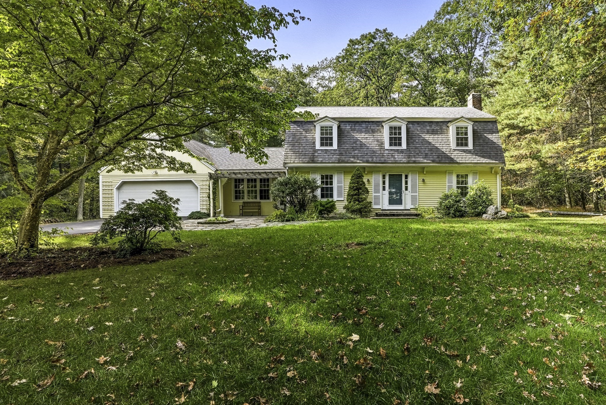 18 Coolidge Road, Wayland, MA 01778