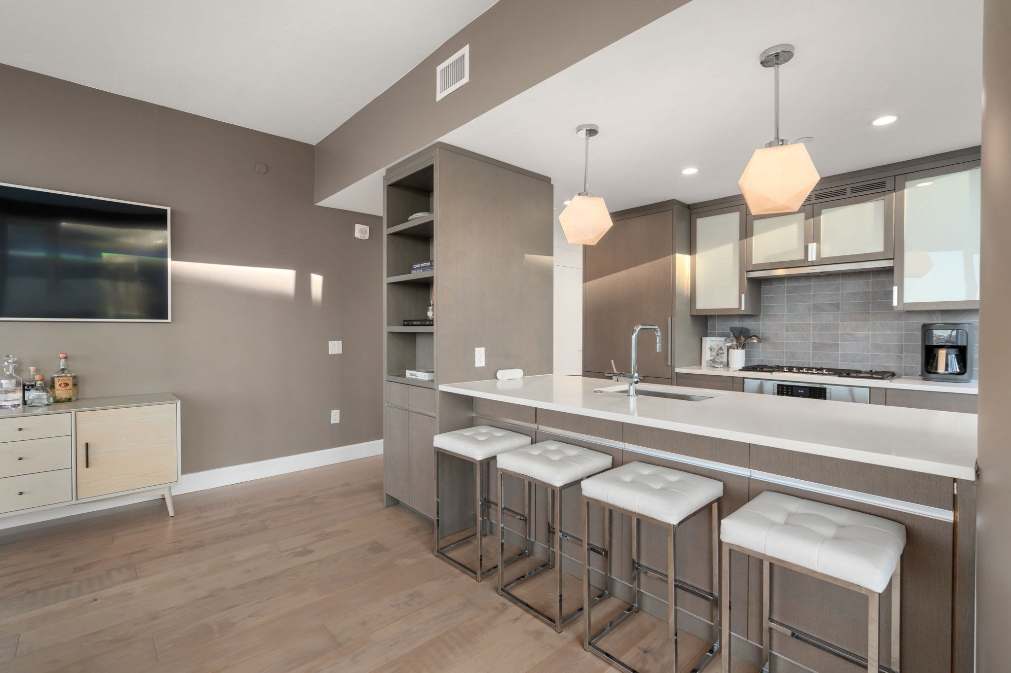 100 Lovejoy Wharf Unit 11D, West End, Boston, MA 02114 - Image 5