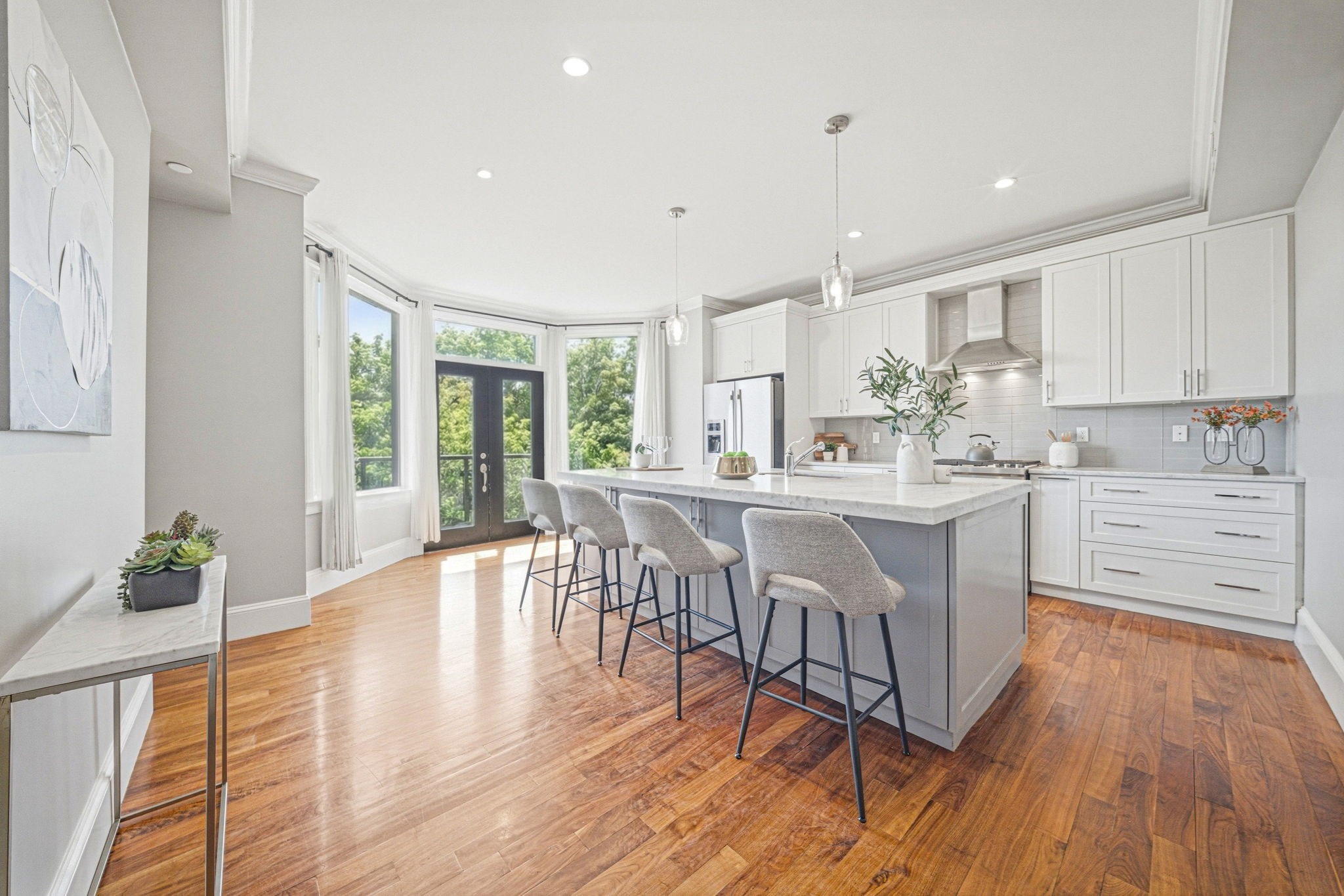 324 Tappan Street Unit 2, Brookline, MA 02445