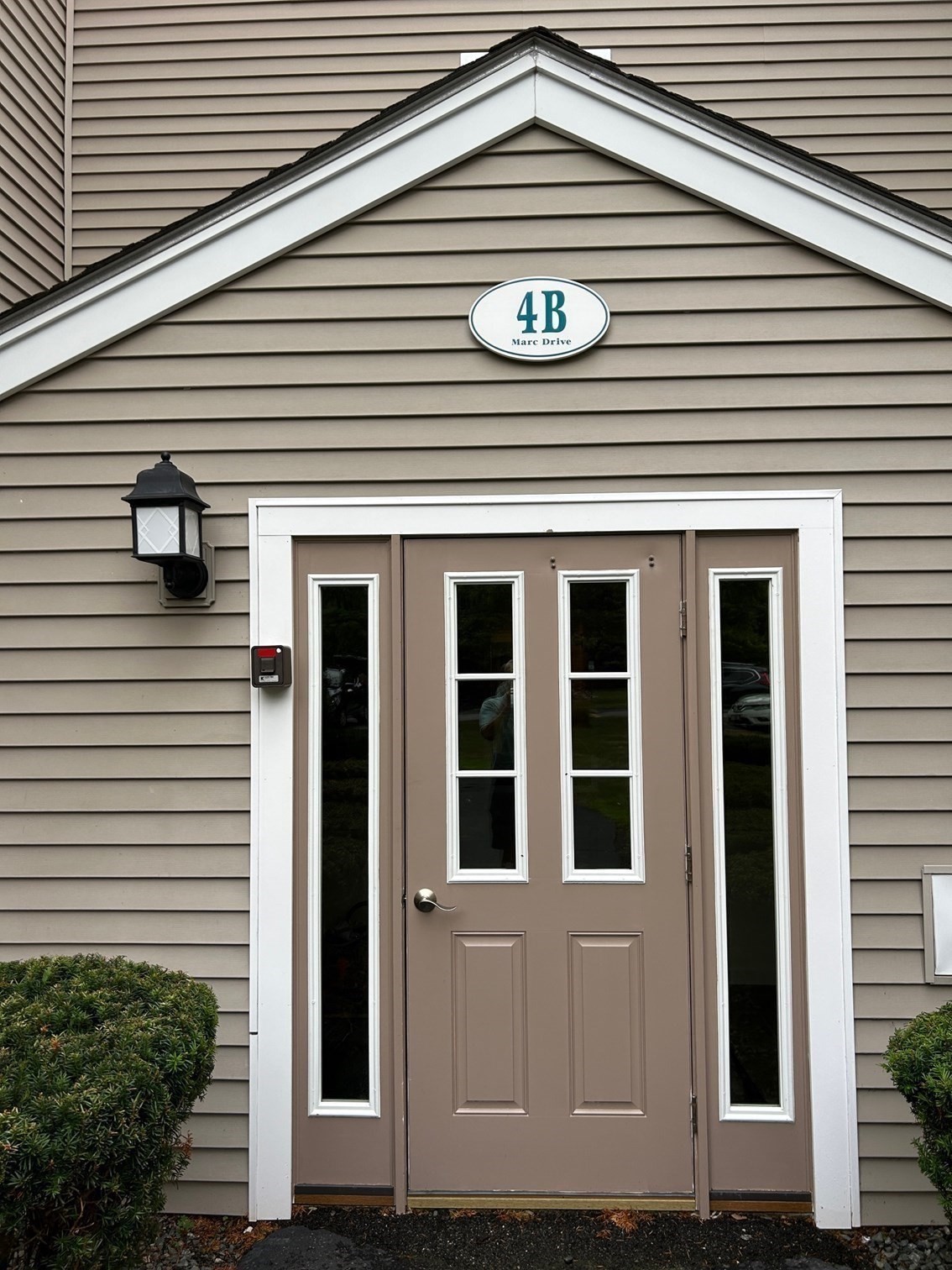 4 Marc Dr Unit 4B6, Plymouth, MA 02360