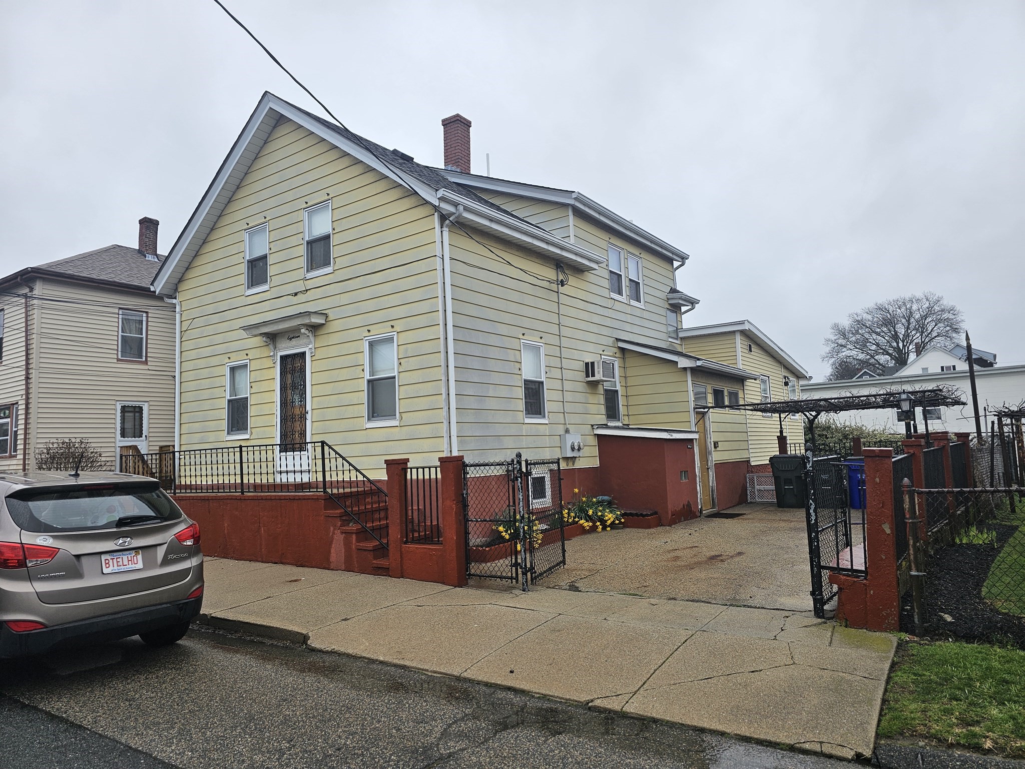 18 Carlisa Drive, Fall River, MA 02723