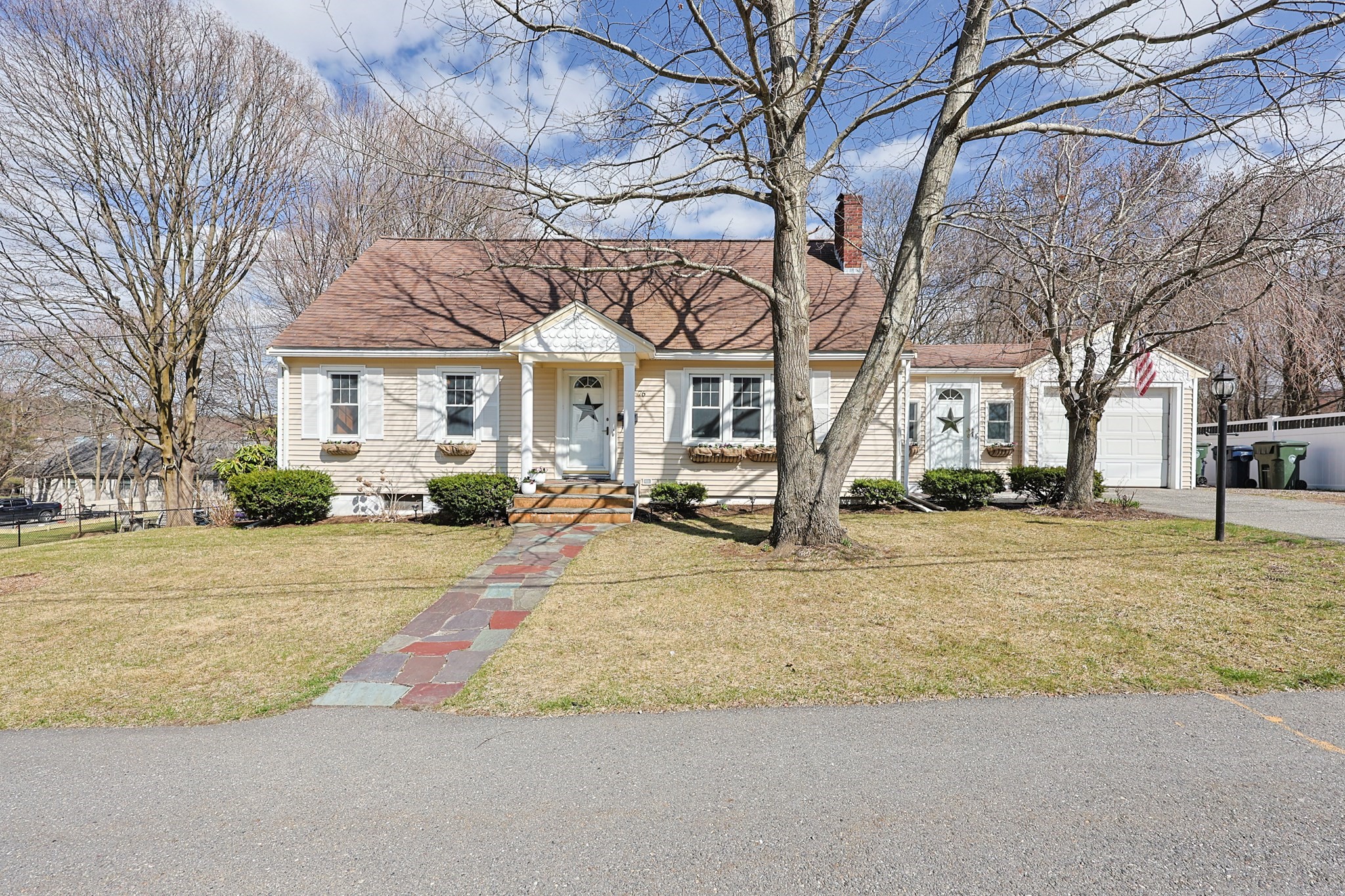 76 Curtis Ave, Marlborough, MA 01752