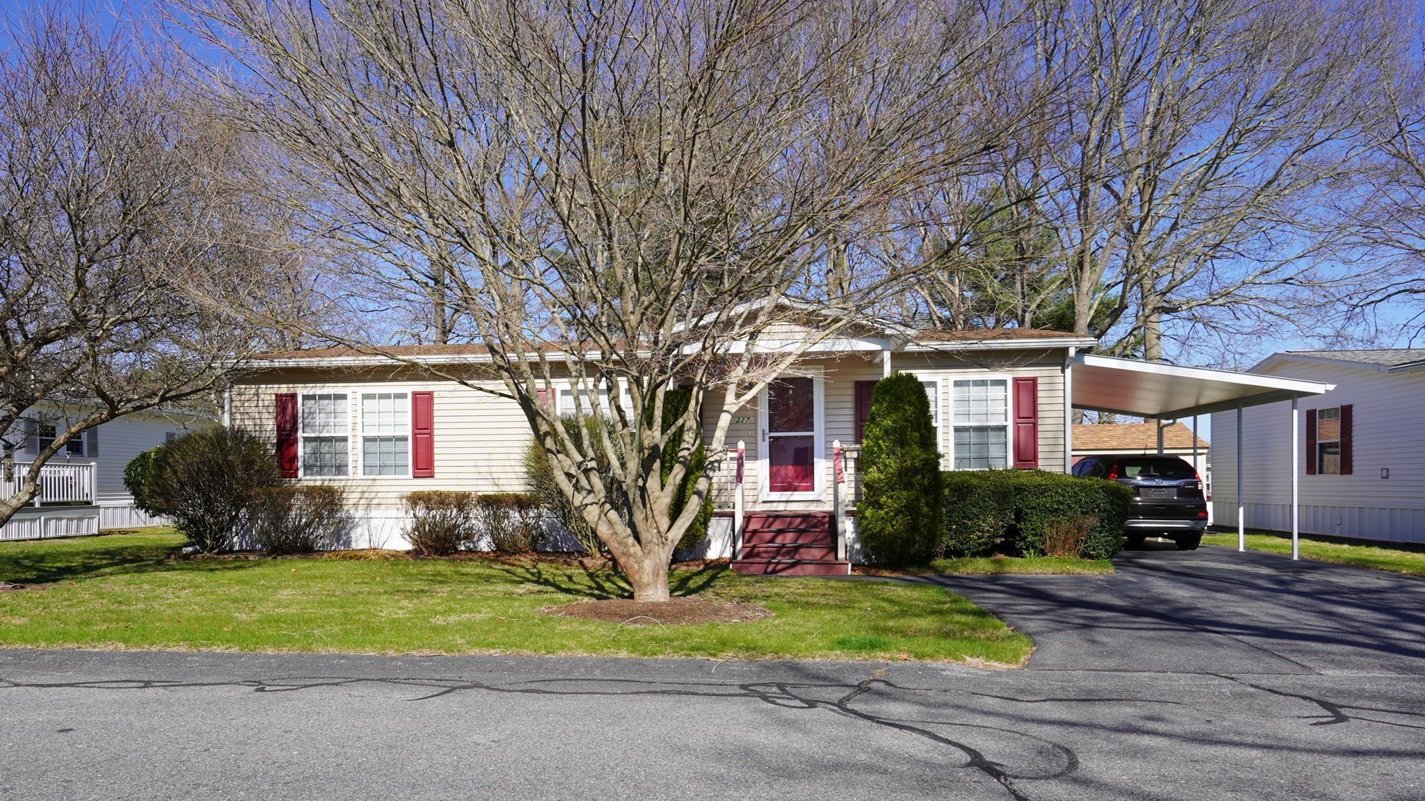 50 Highland St Unit 227, Taunton, MA 02780