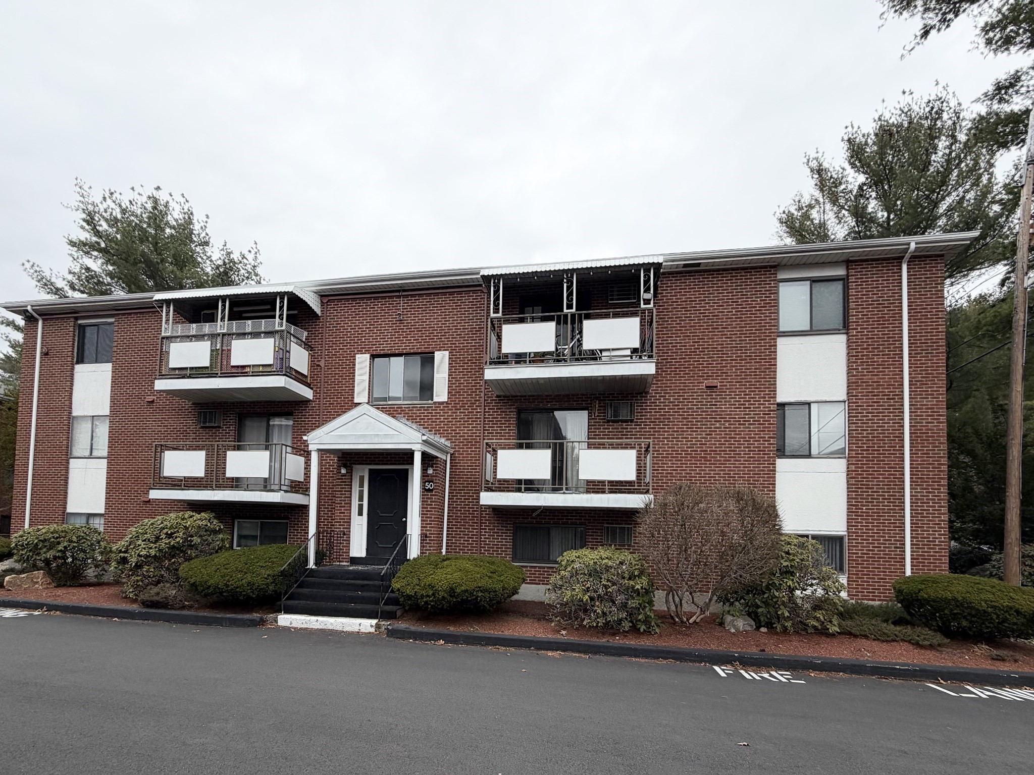 50 Colonial Drive Unit 8, Andover, MA 01810