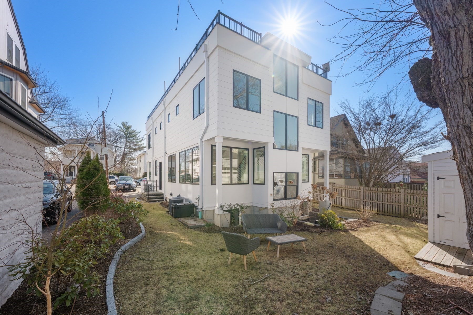 41 Paul St Unit 2, Watertown, MA 02472