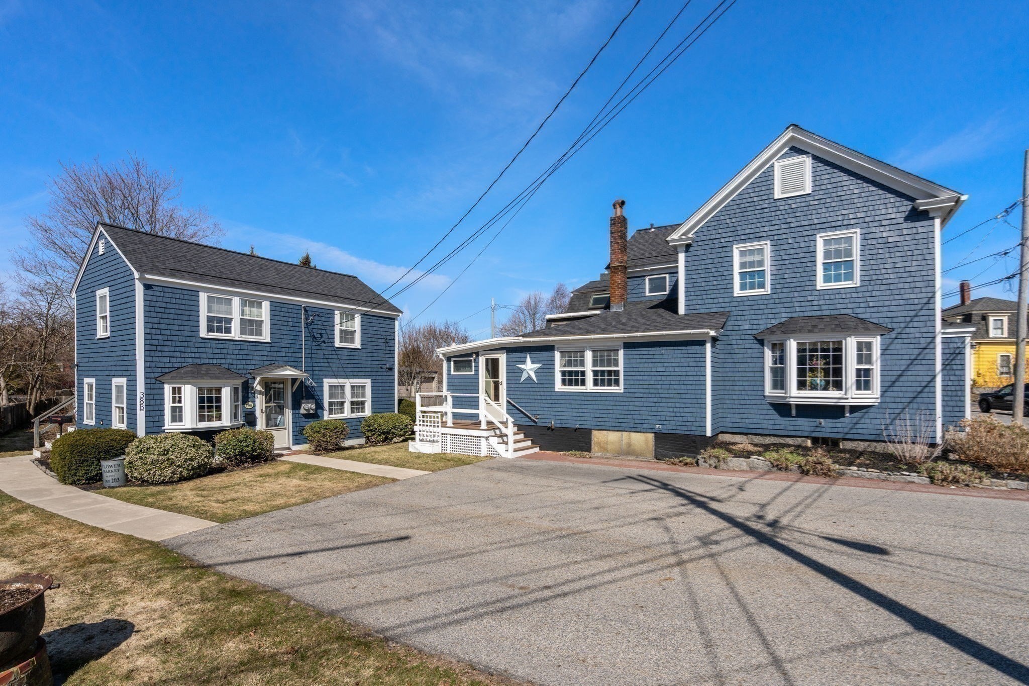 38 High St, Rockport, MA 01966
