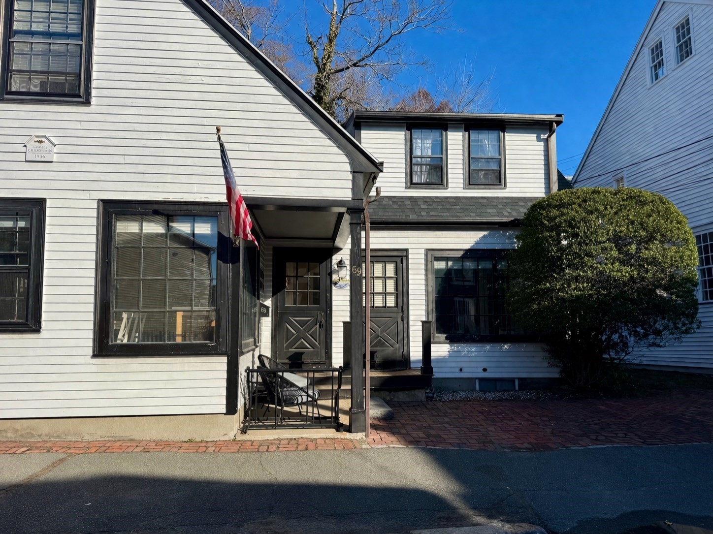 69 Washington St Unit 1, Marblehead, MA 01945