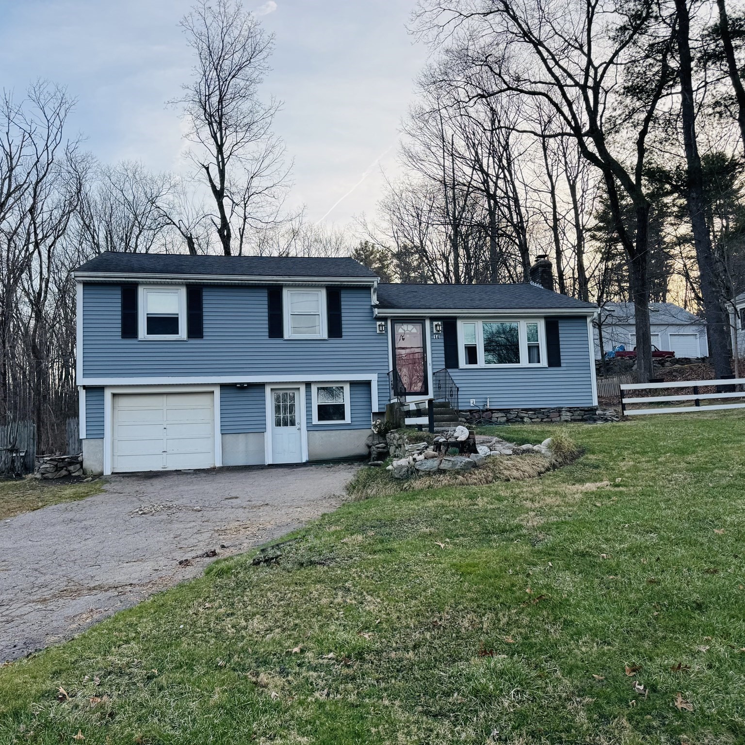 14 Walnut Street, Plainville, MA 02762