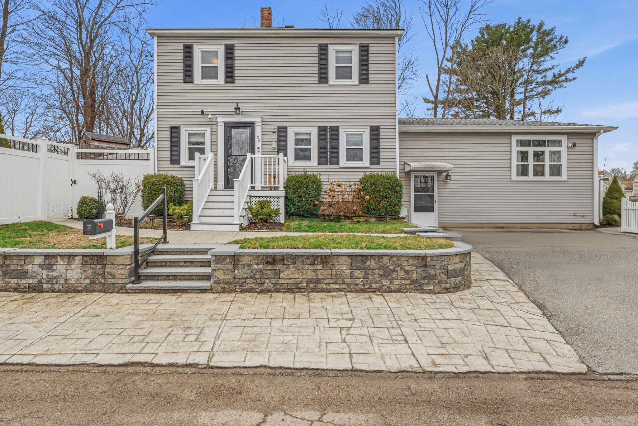 26 Wingate Rd, Weymouth, MA 02189