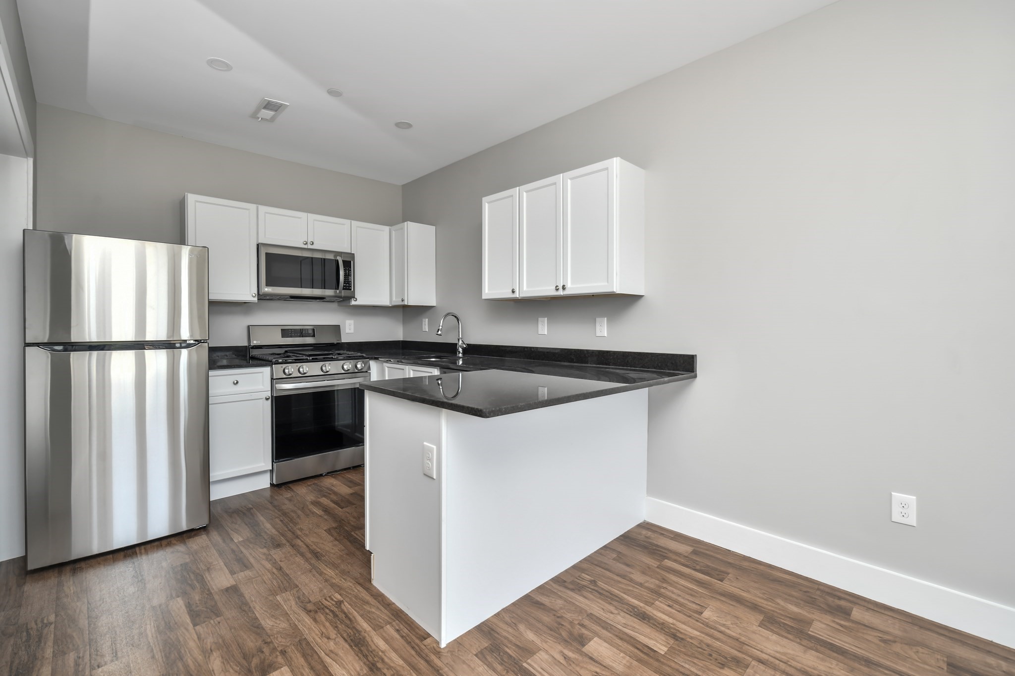 1903 Columbus Ave, Jamaica Plain, Boston, MA 02119 - Image 2