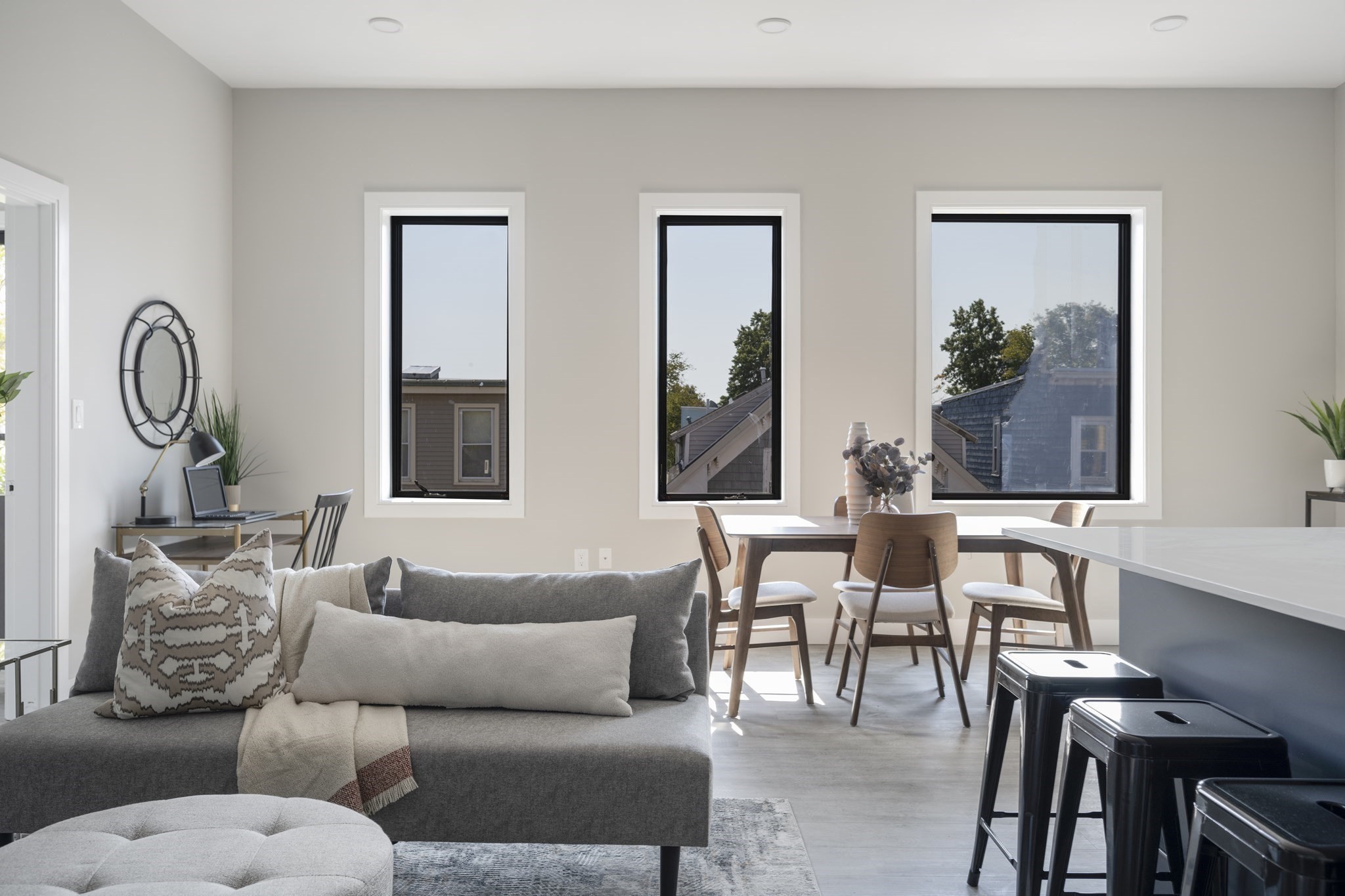 656 Saratoga Unit 207, East Boston, Boston, MA 02128