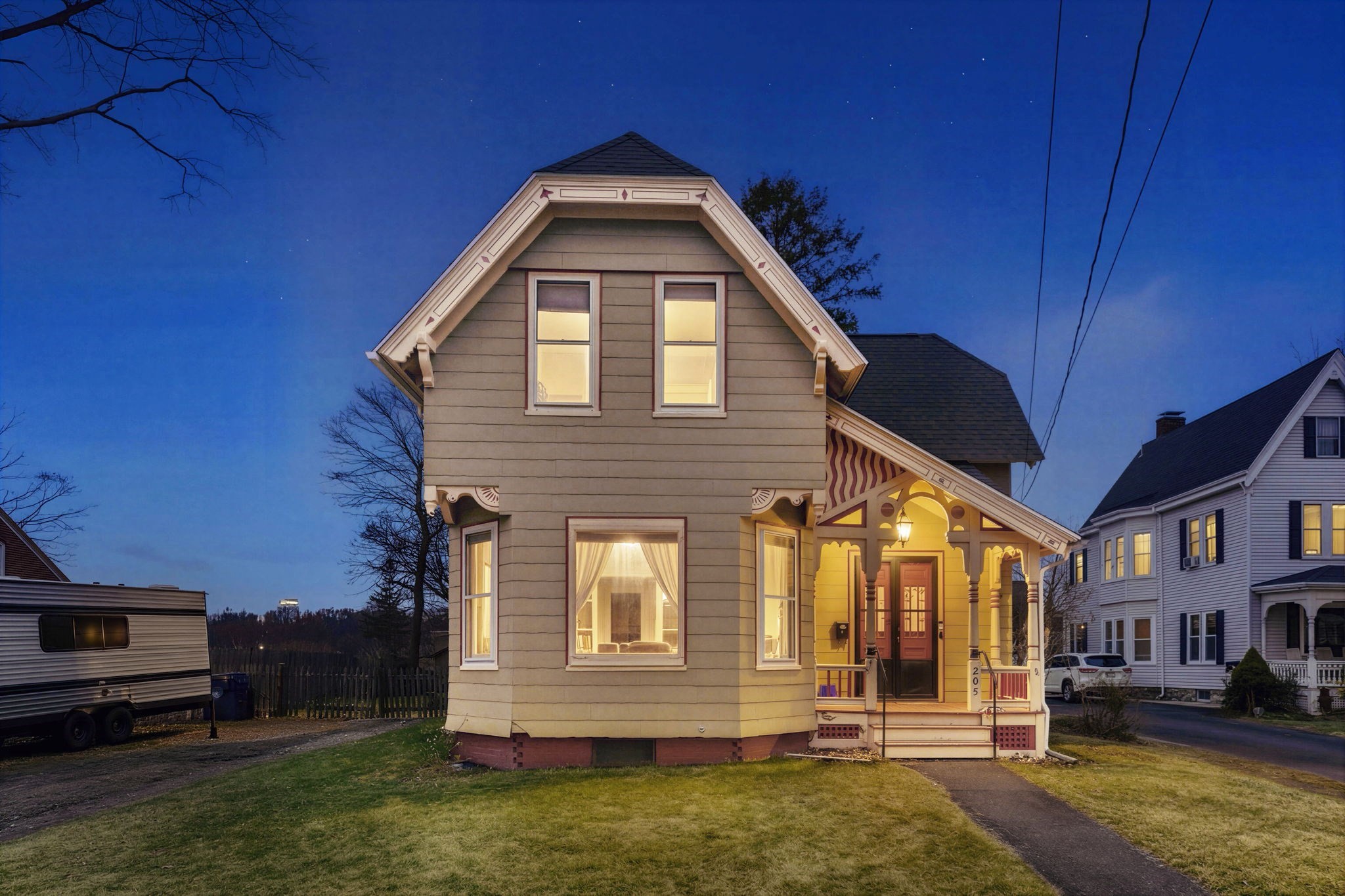 205 Church St, Marlborough, MA 01752