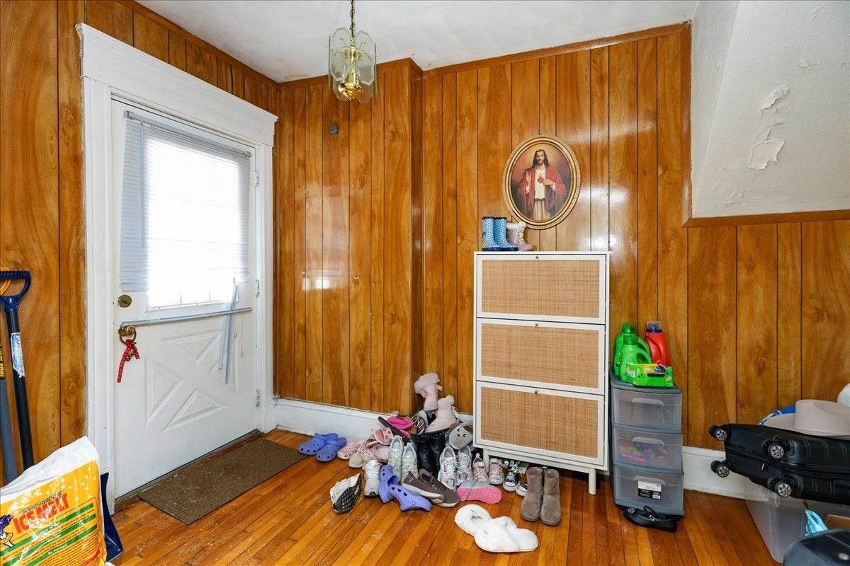 83 Calumet, Revere, MA 02151 - Image 21