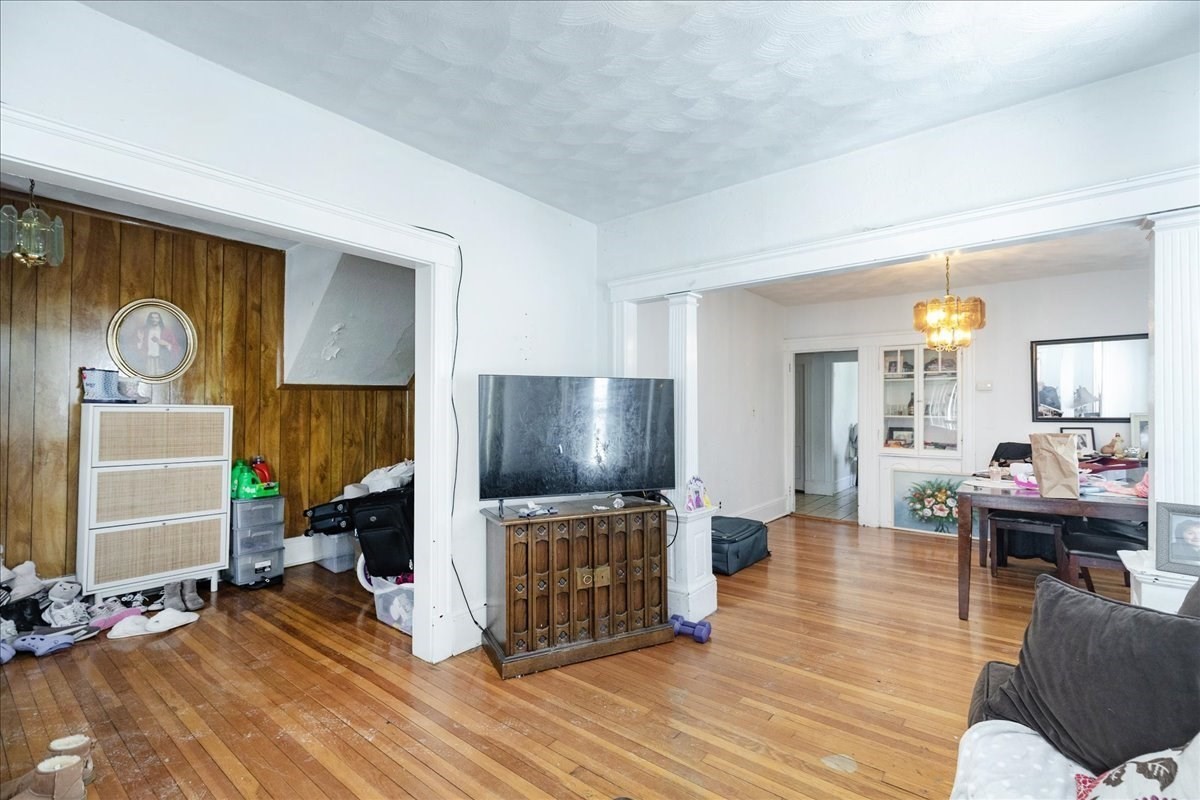 83 Calumet, Revere, MA 02151 - Image 24