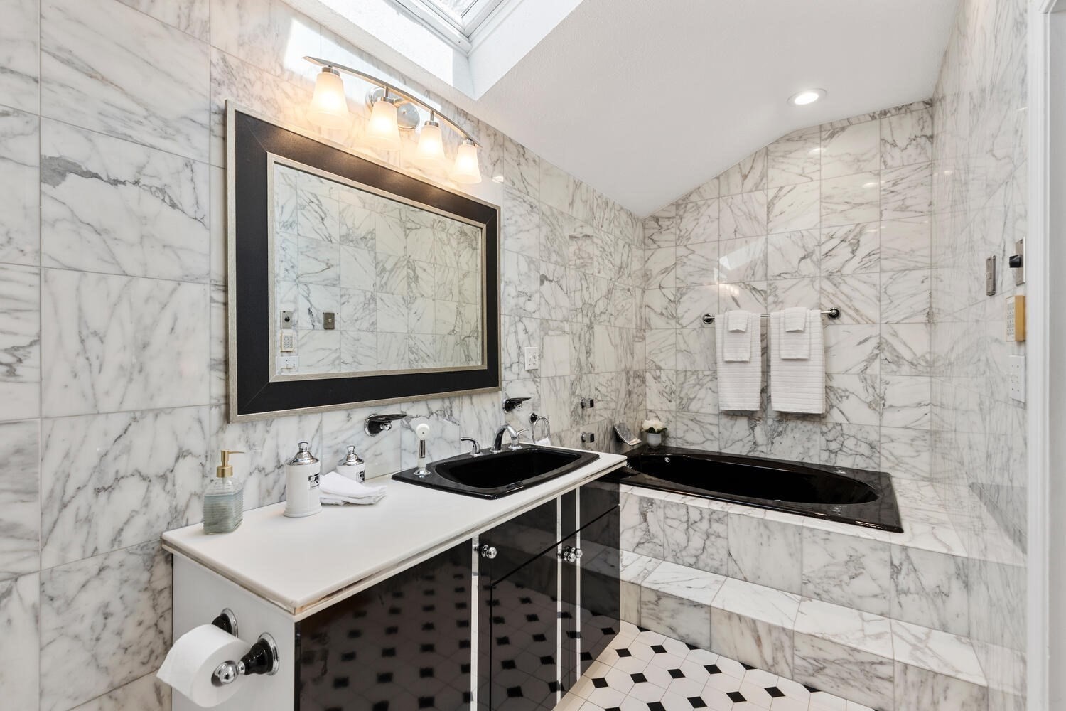 319 Lowell St, Lynnfield, MA 01940 - Image 26