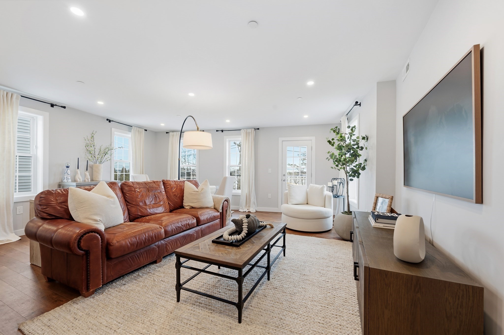 18 Crestway Rd Unit 5, East Boston, Boston, MA 02128