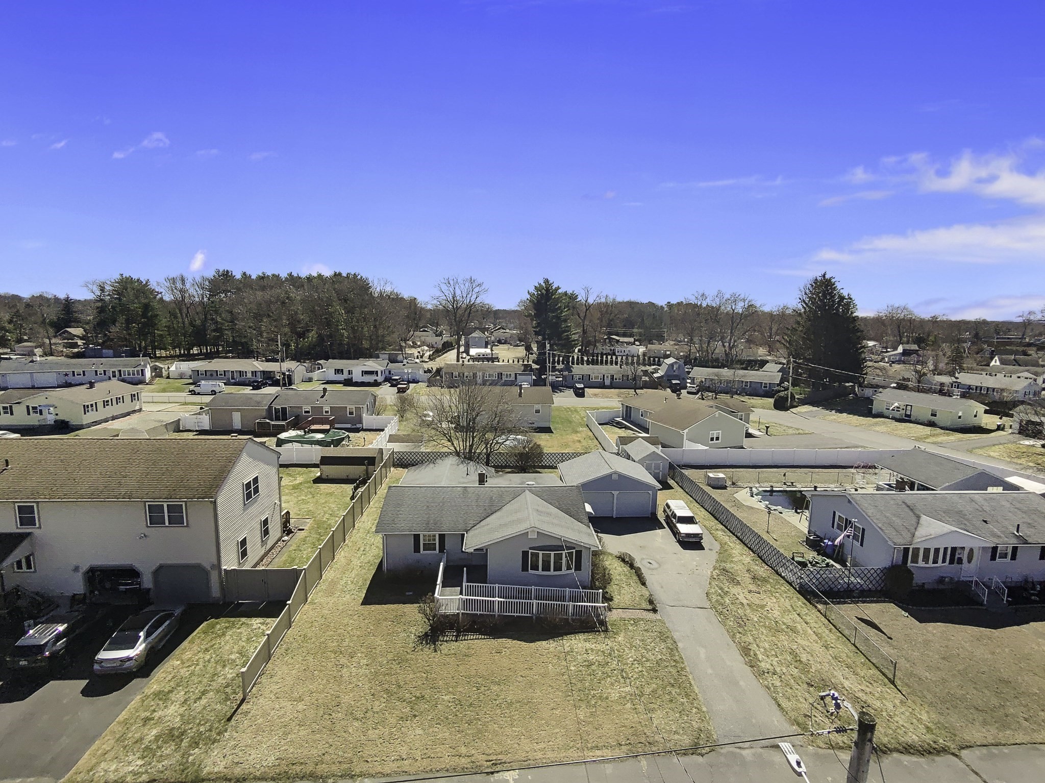 47 Boucher Cir, Chicopee, MA 01020