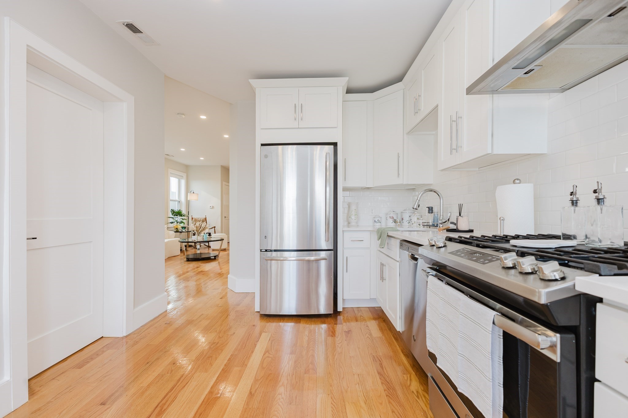 326 Chelsea St Unit 3, East Boston, Boston, MA 02128