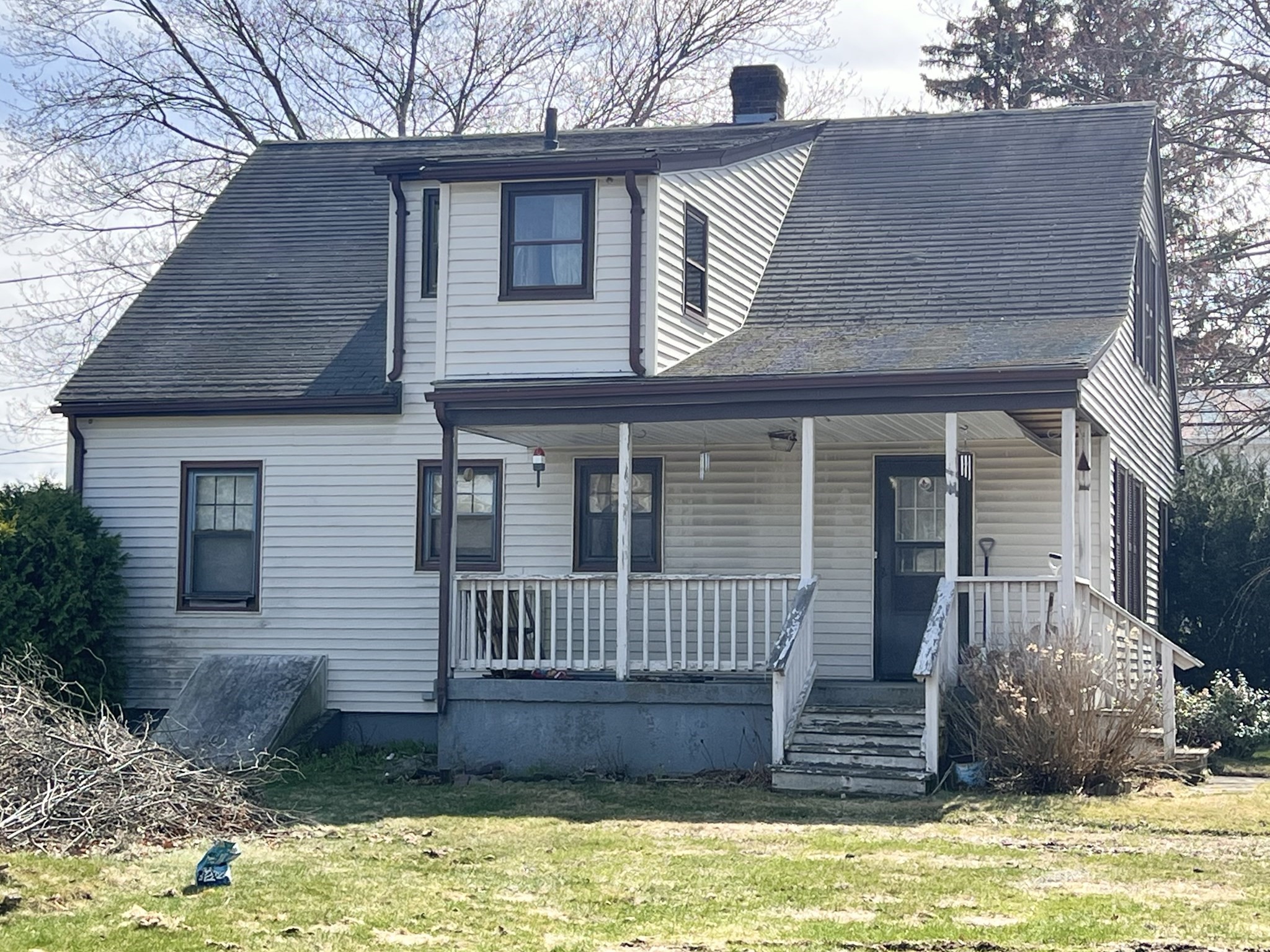 149 Lake St, Webster, MA 01570