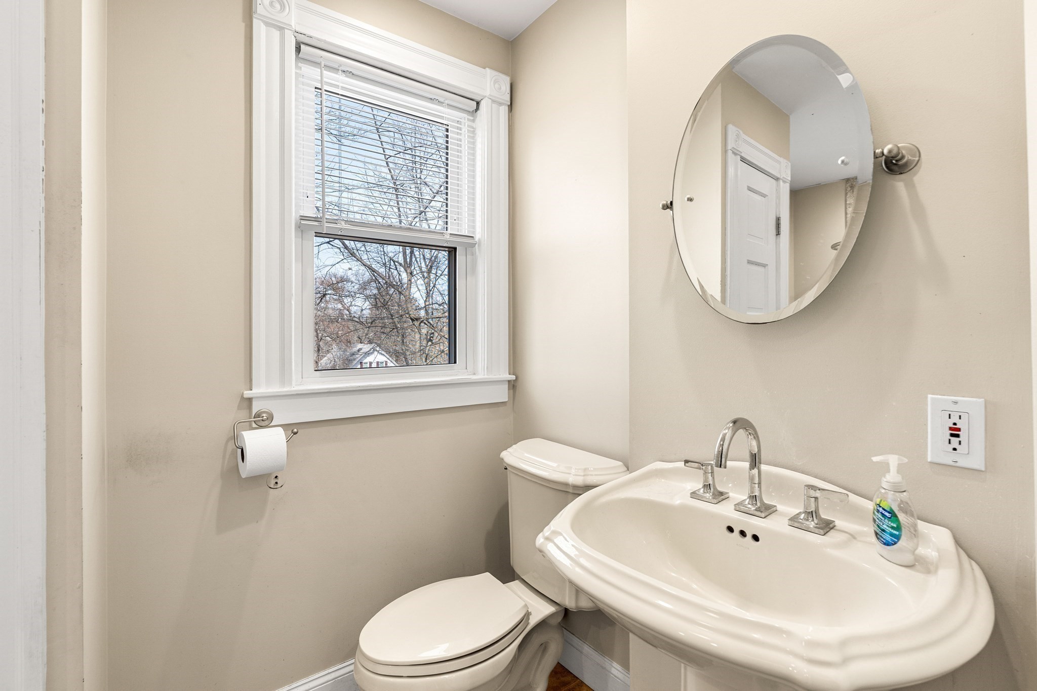 41 Highland Ave, Chelmsford, MA 01863 - Image 14