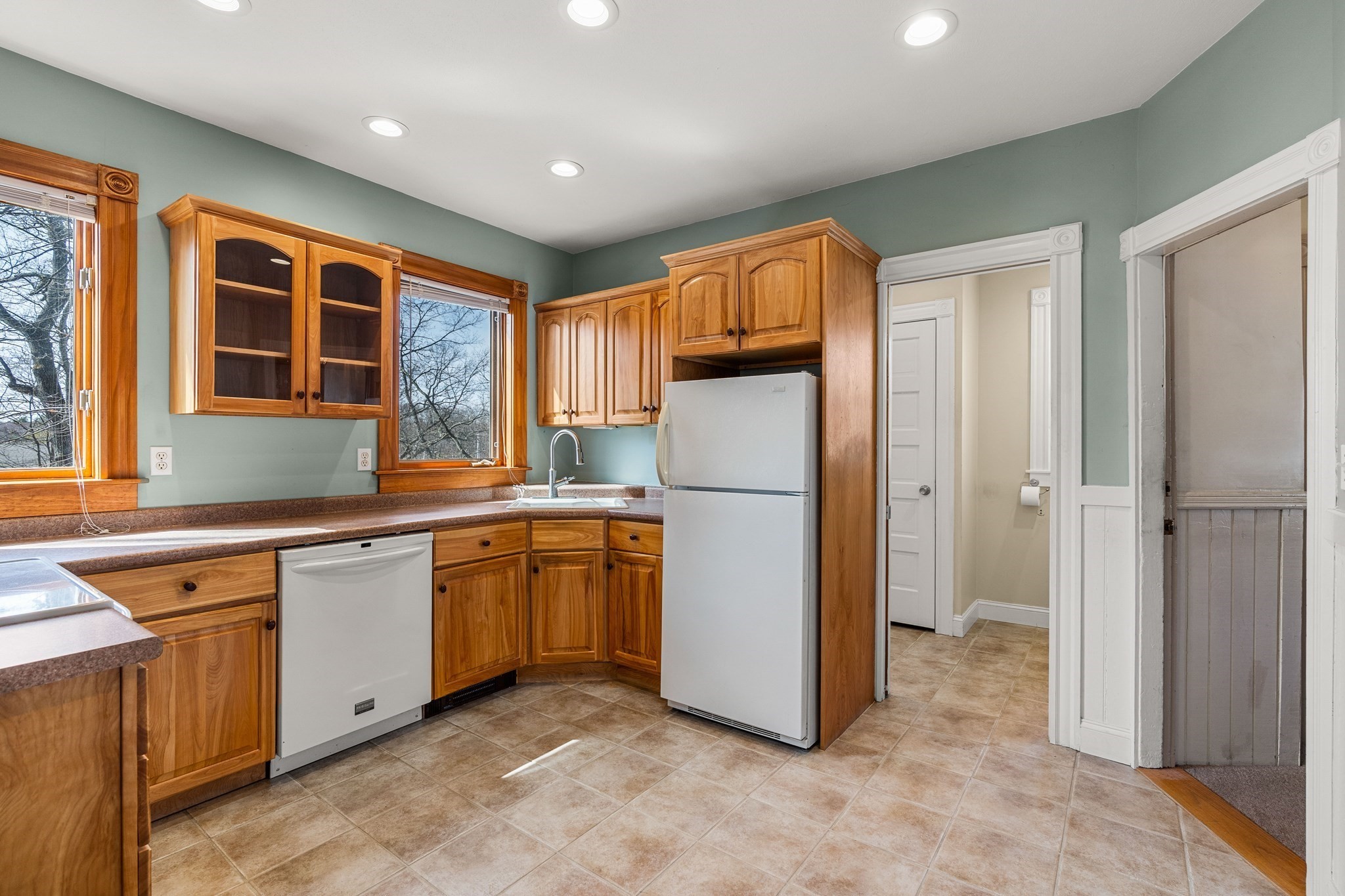 41 Highland Ave, Chelmsford, MA 01863 - Image 8