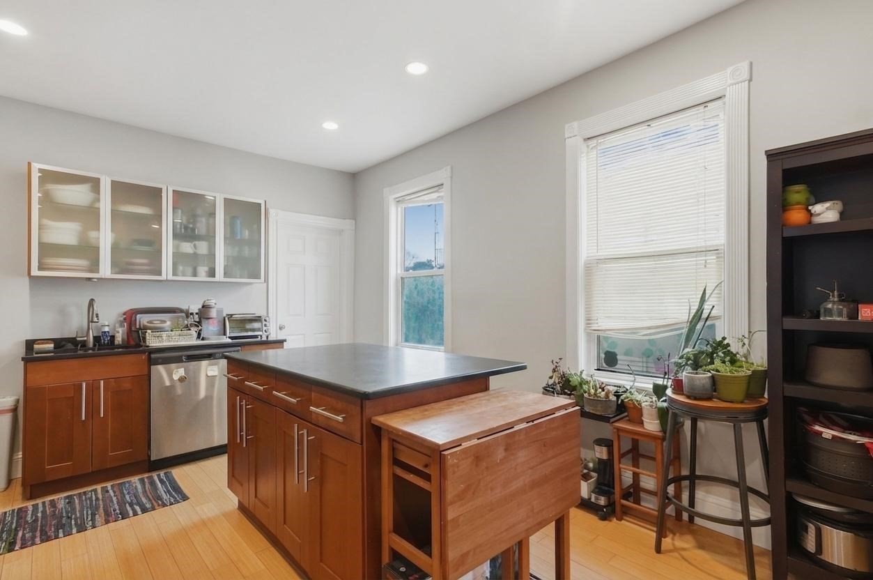 26 Chestnut Ave Unit 1, Jamaica Plain, Boston, MA 02130 - Image 3