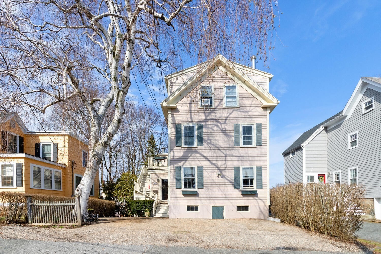 13 Linden Street Unit 2, Marblehead, MA 01945