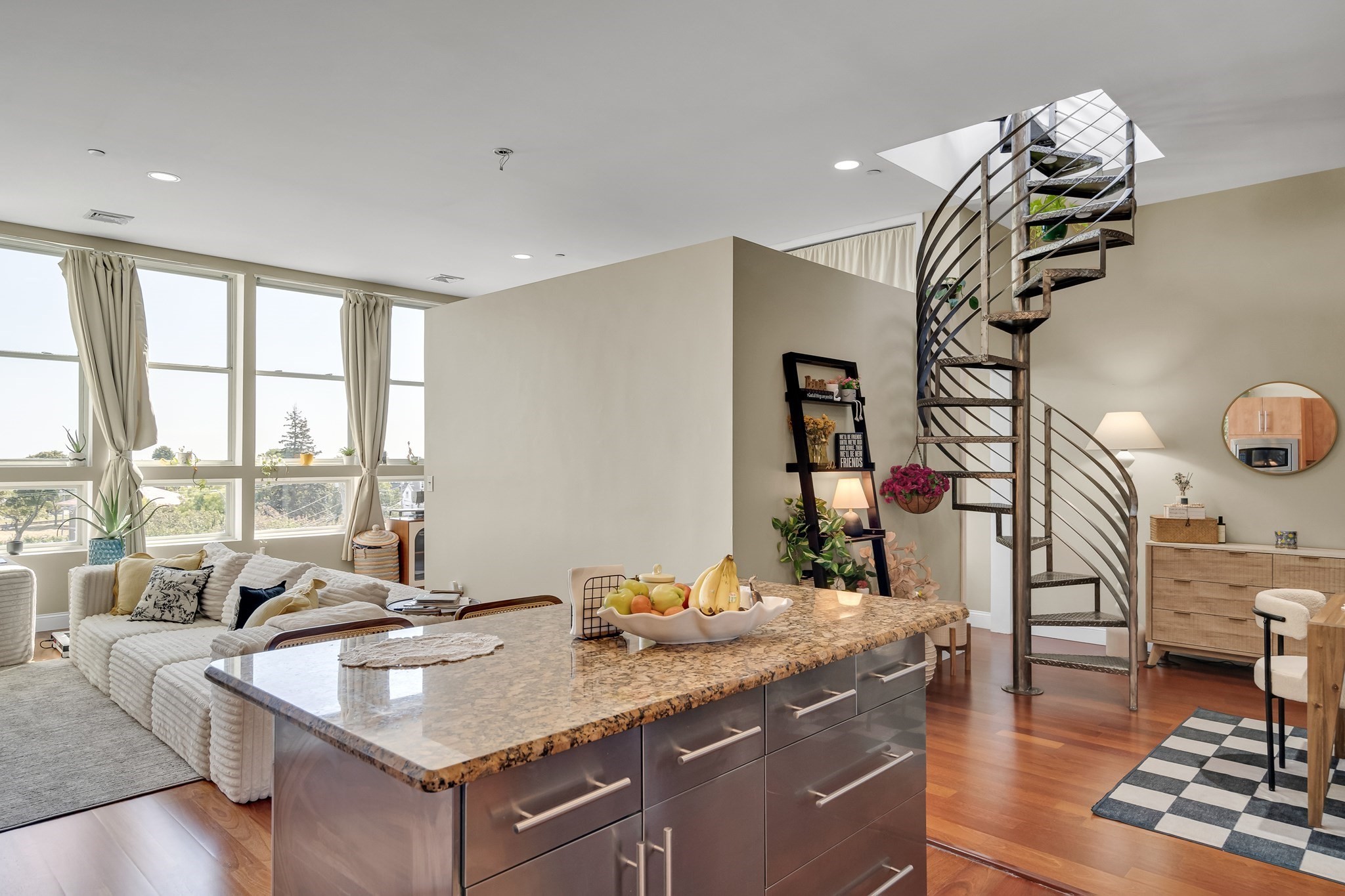 10 Ocean Ave Unit 403, Revere, MA 02151