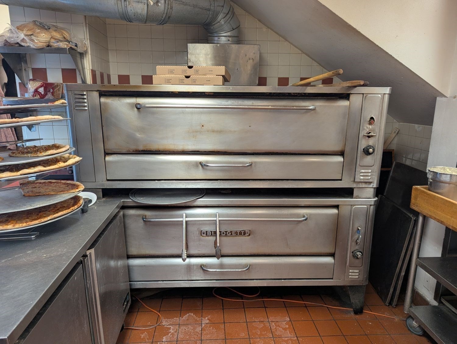 2 Confidential, Back Bay, Boston, MA 02115 - Image 2