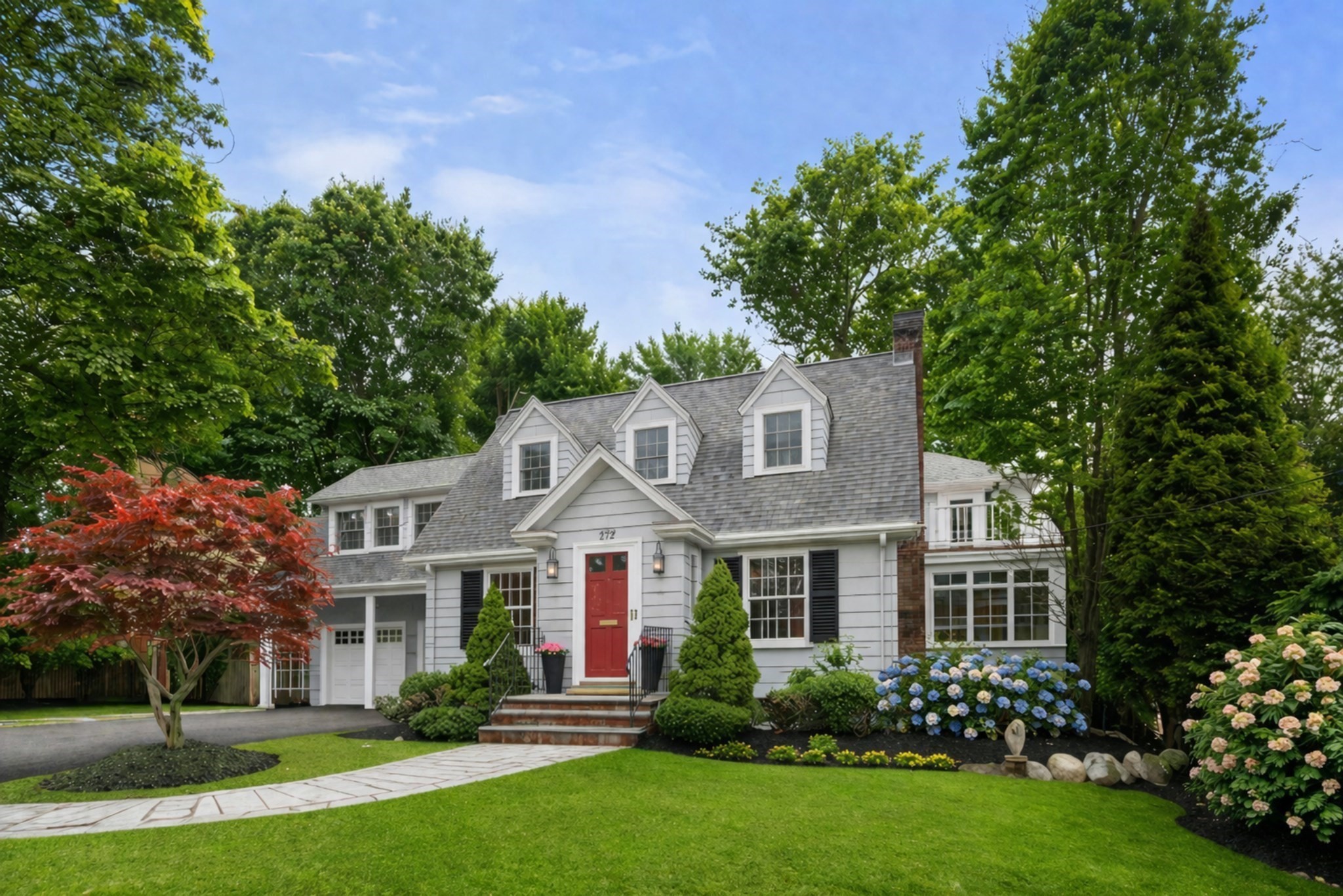 272 Quinobequin Rd, Newton, MA 02468