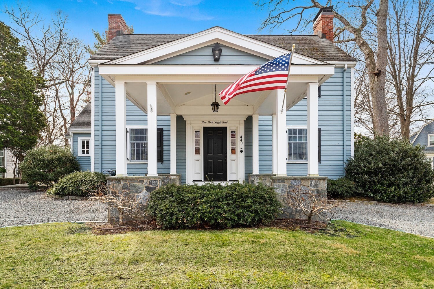 440 Wolcott St, Newton, MA 02466