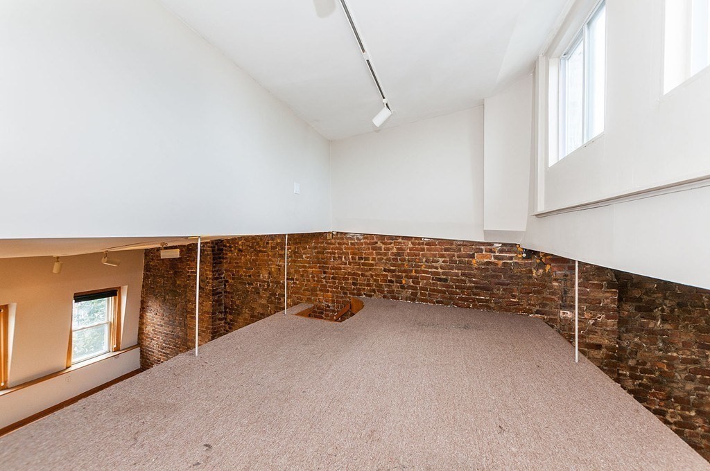 11 Savin Hill Ave, Dorchester, Boston, MA 02125 - Image 13