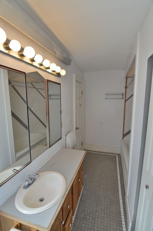 11 Savin Hill Ave, Dorchester, Boston, MA 02125 - Image 16