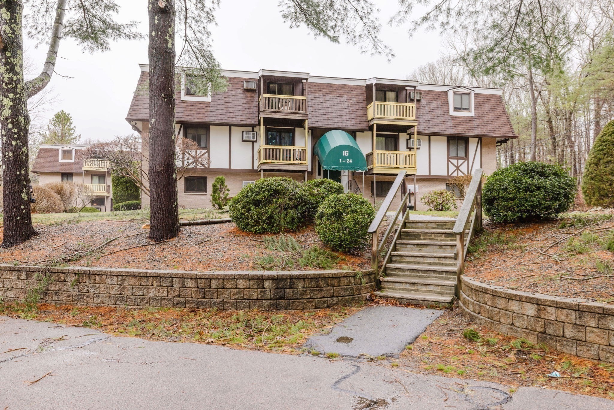 16 Erick Road Unit 4, Mansfield, MA 02048