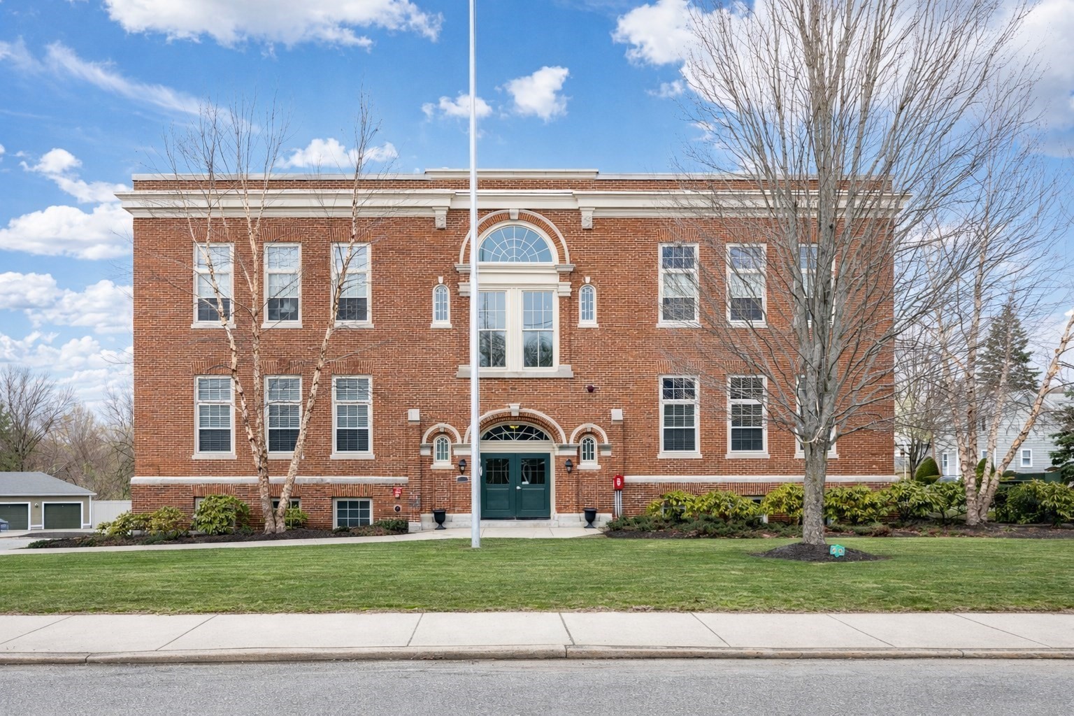 100 Nahant St Unit 380, Wakefield, MA 01880
