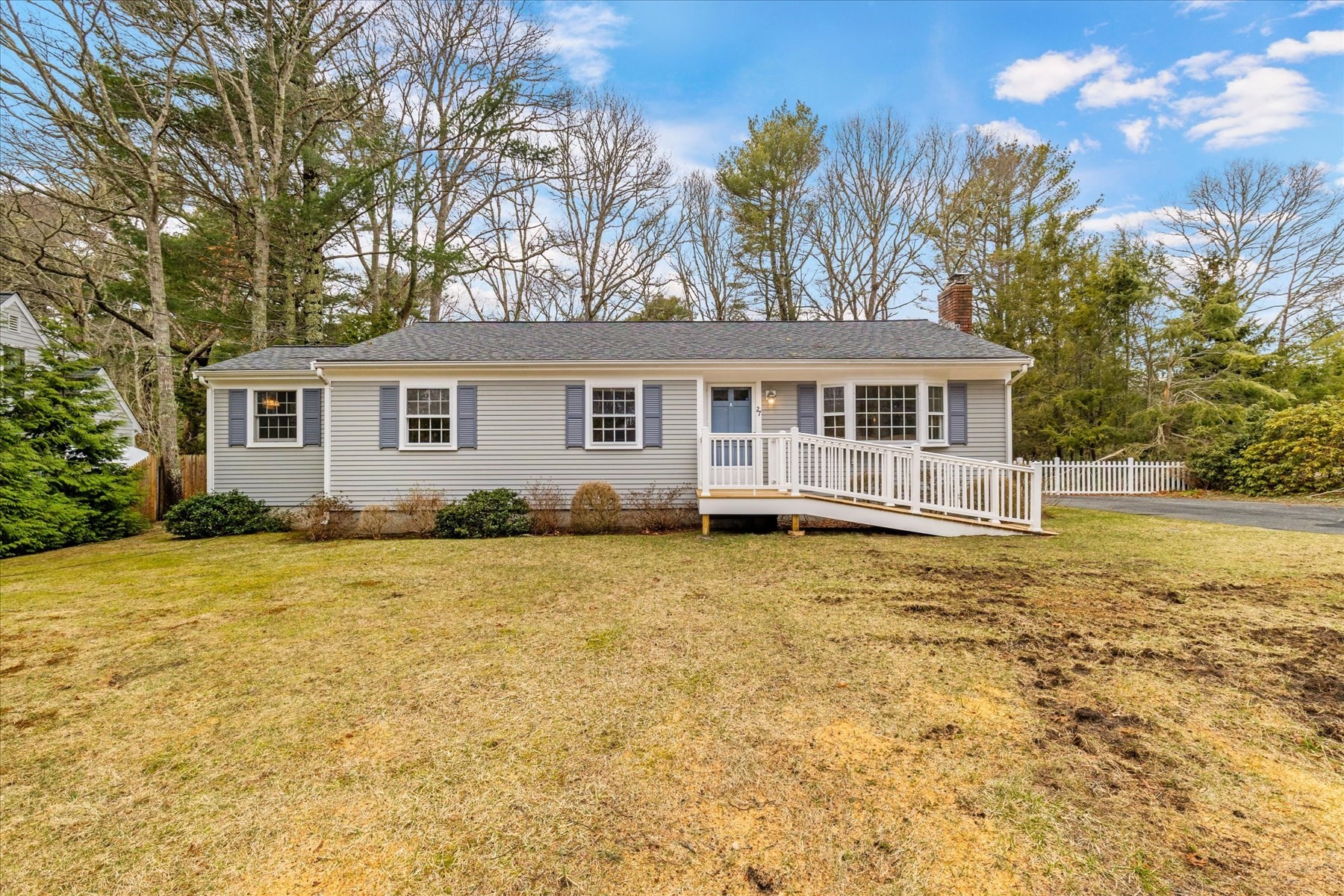 27 Lietrim Cir, Barnstable, MA 02632
