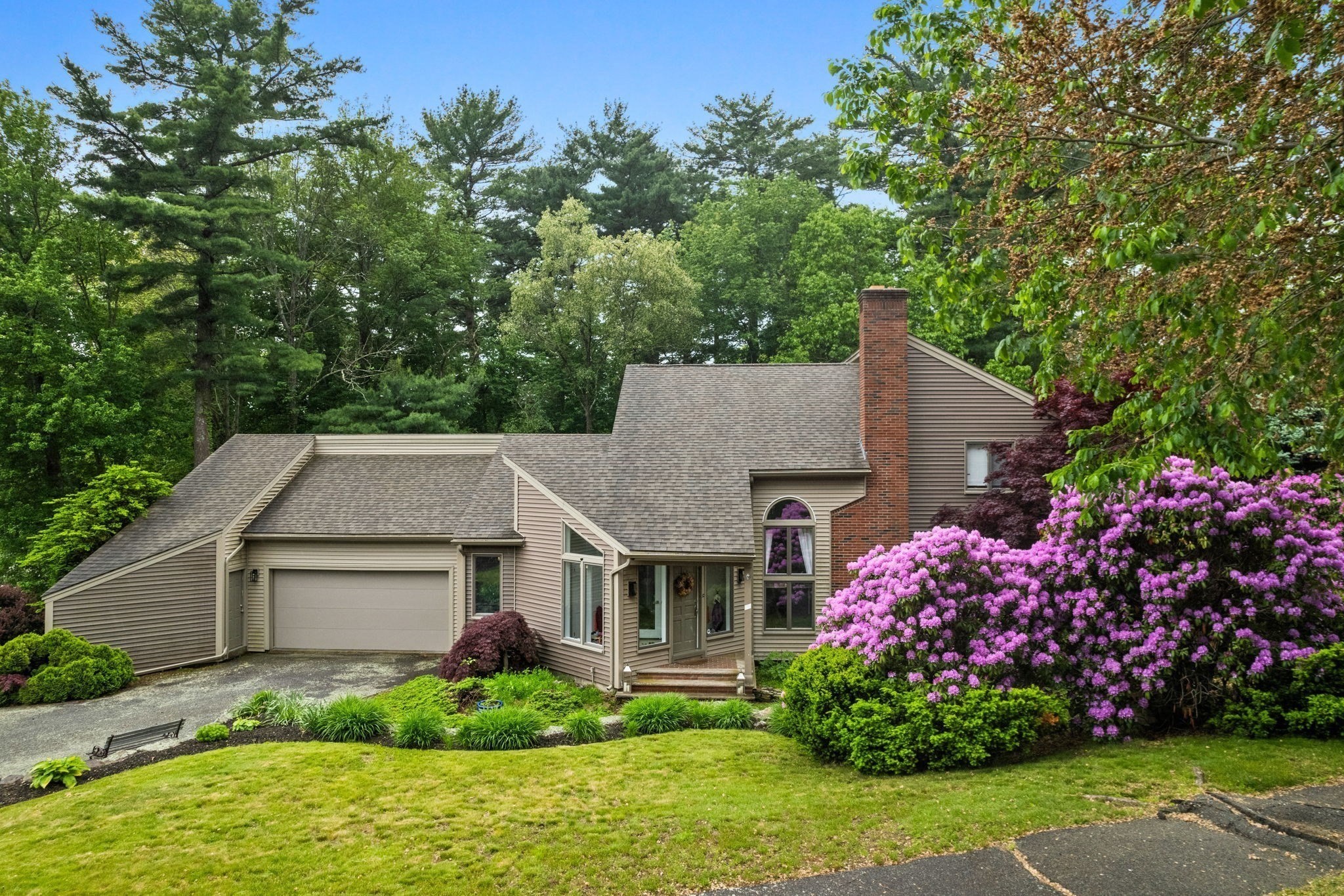 33 Thoreau, Beverly, MA 01915